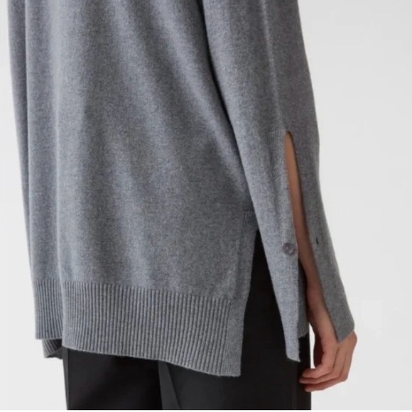 Hope Rio Sweater- Gray - Picture 3 of 8